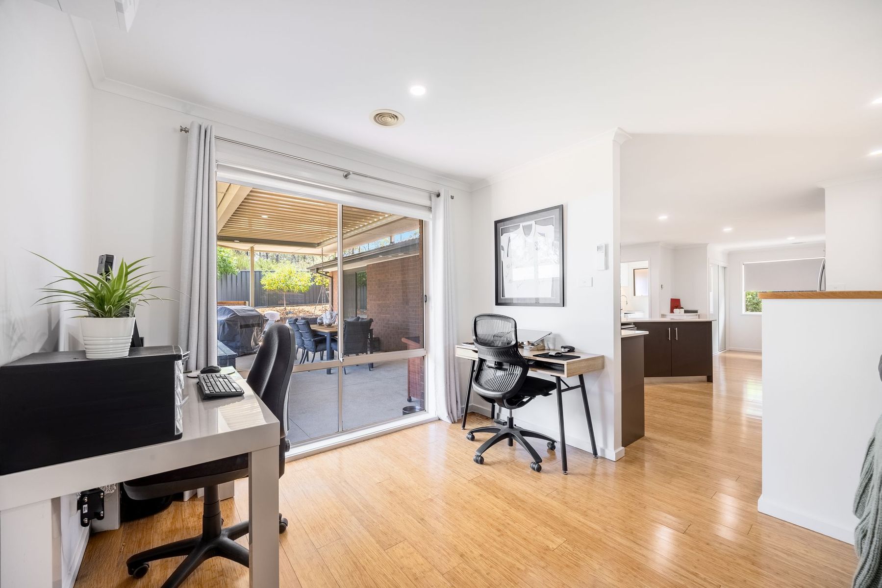 22 Crest Park Parade, Queanbeyan - Thumbnail 7