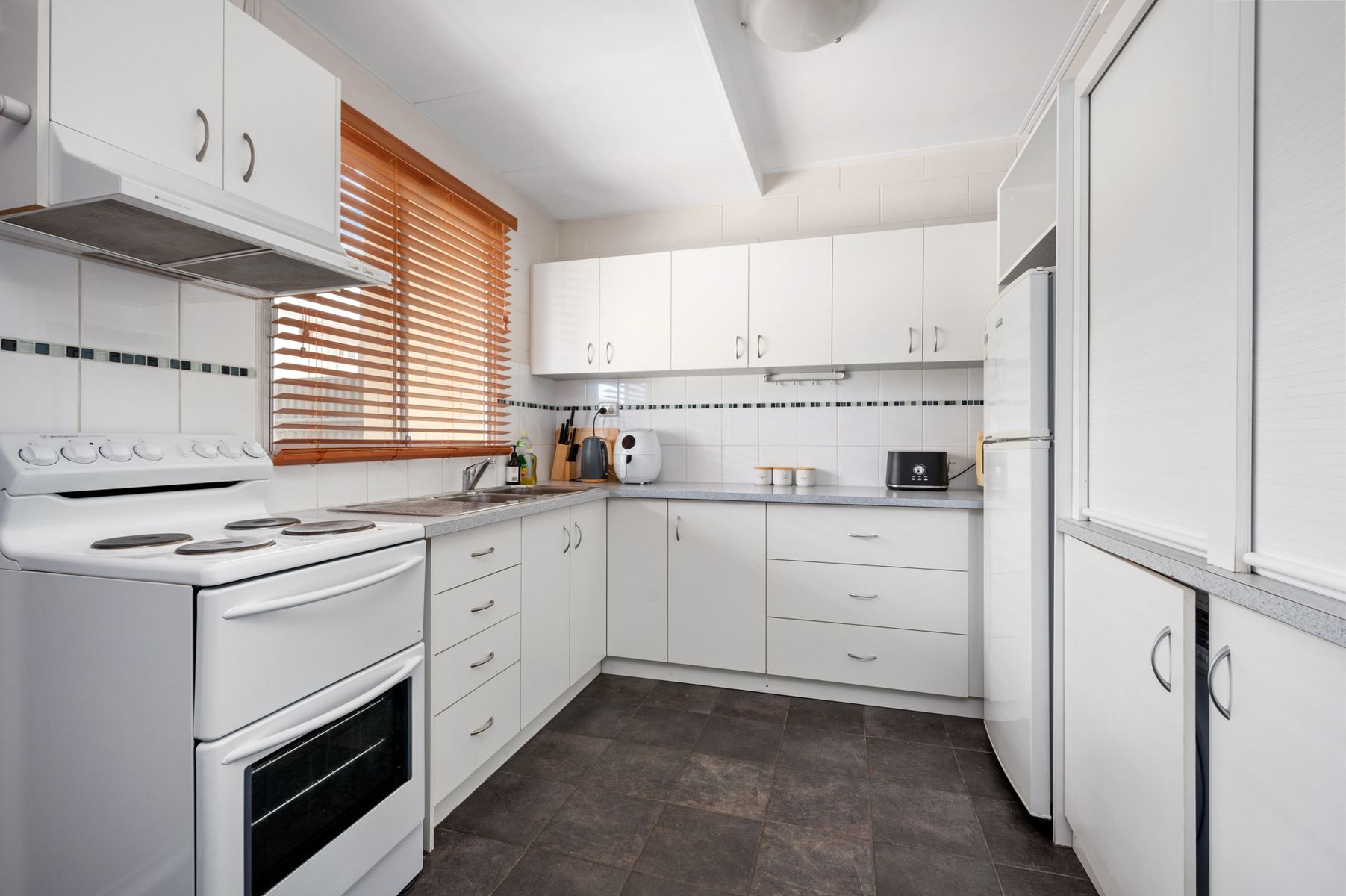 9/8 Myoporum Street, Kambalda West WA 6442, Kambalda West - Thumbnail 4