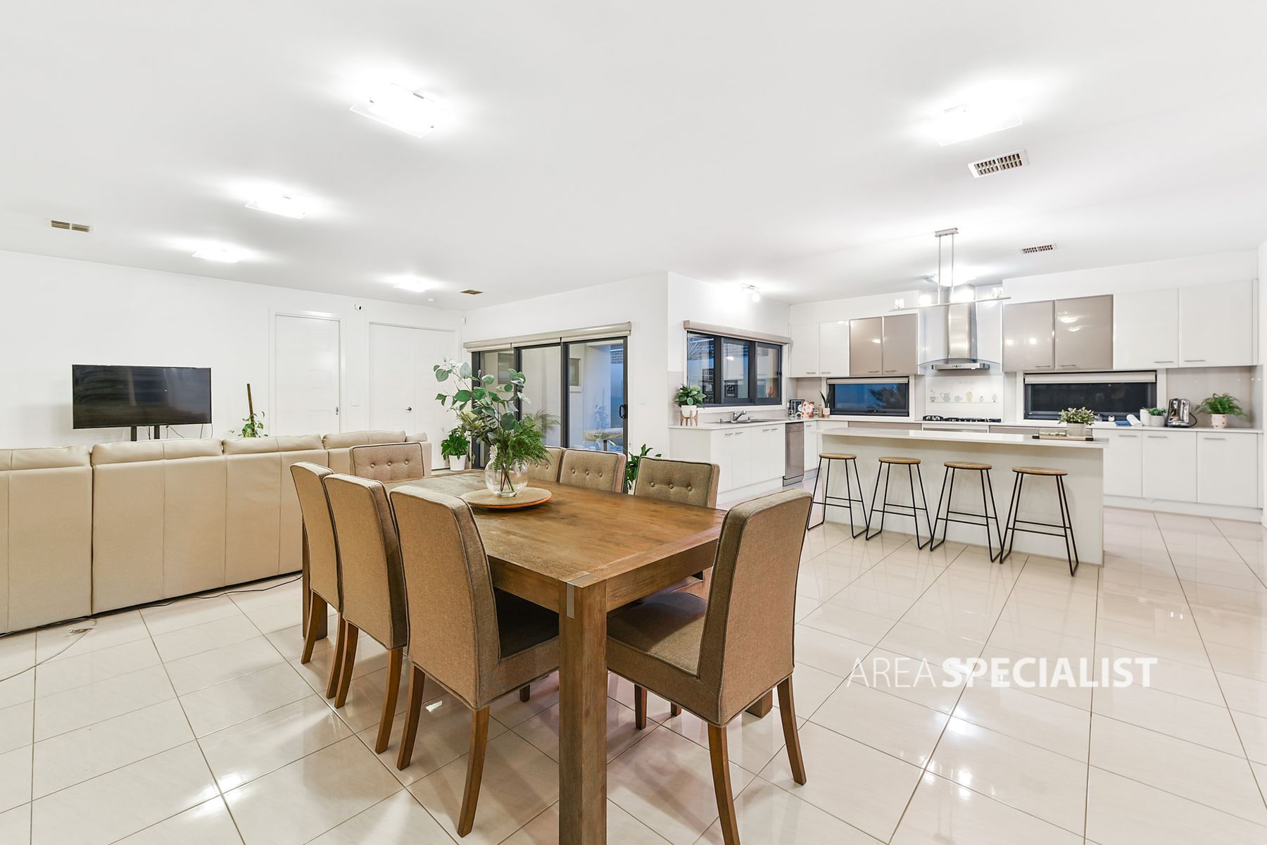 13 Longview Road, Keysborough, VIC 3173, Keysborough - Thumbnail 5