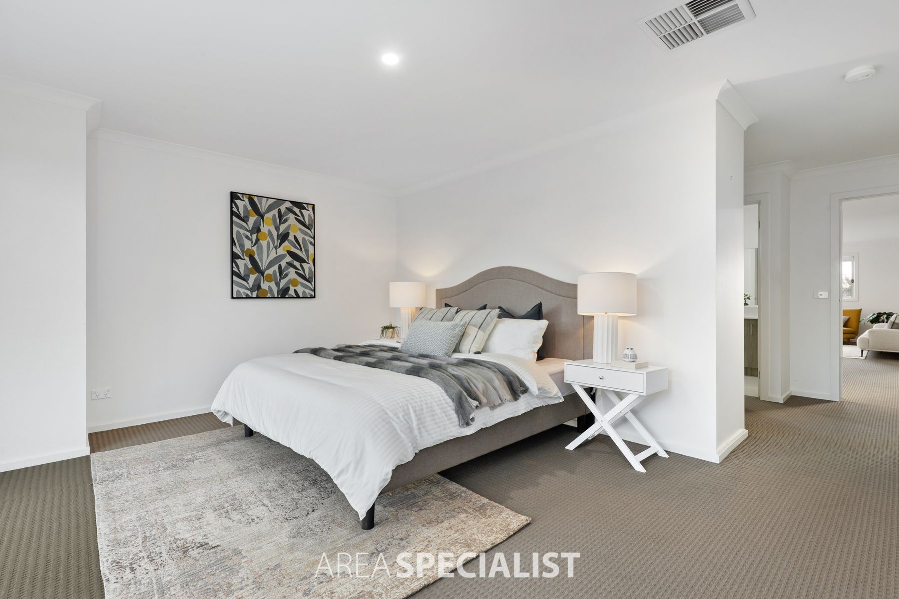 18 Riverbank Close, Clyde North, VIC 3978, Clyde North - Thumbnail 7