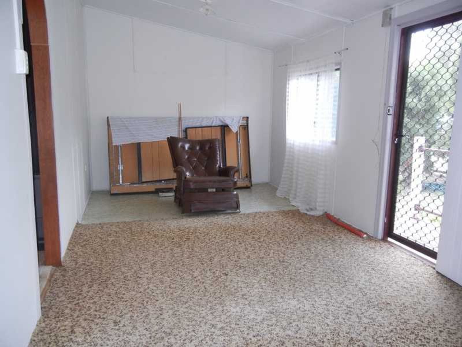 16 Oleander Street, Killarney, QLD 4373, Killarney - Thumbnail 7