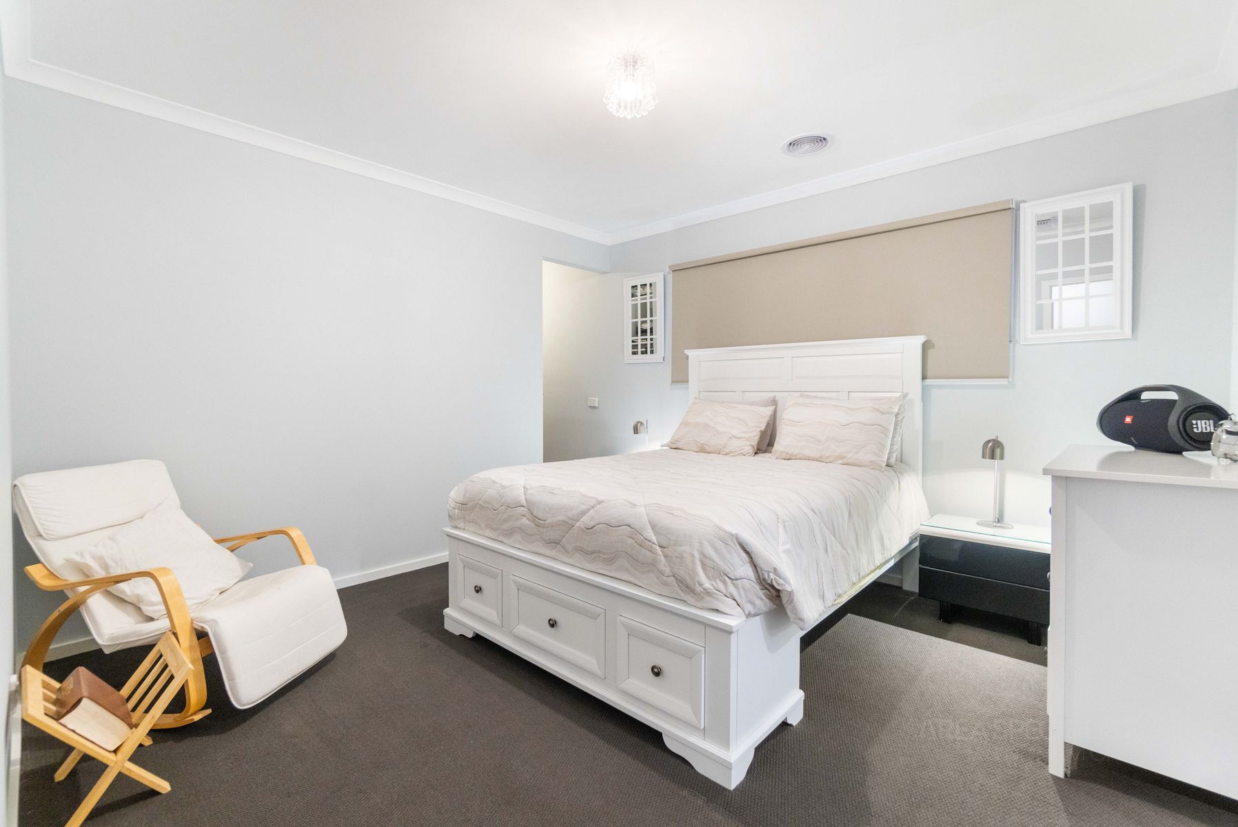 8 Elverson Way, Wyndham Vale, VIC 3024, Wyndham Vale - Thumbnail 4