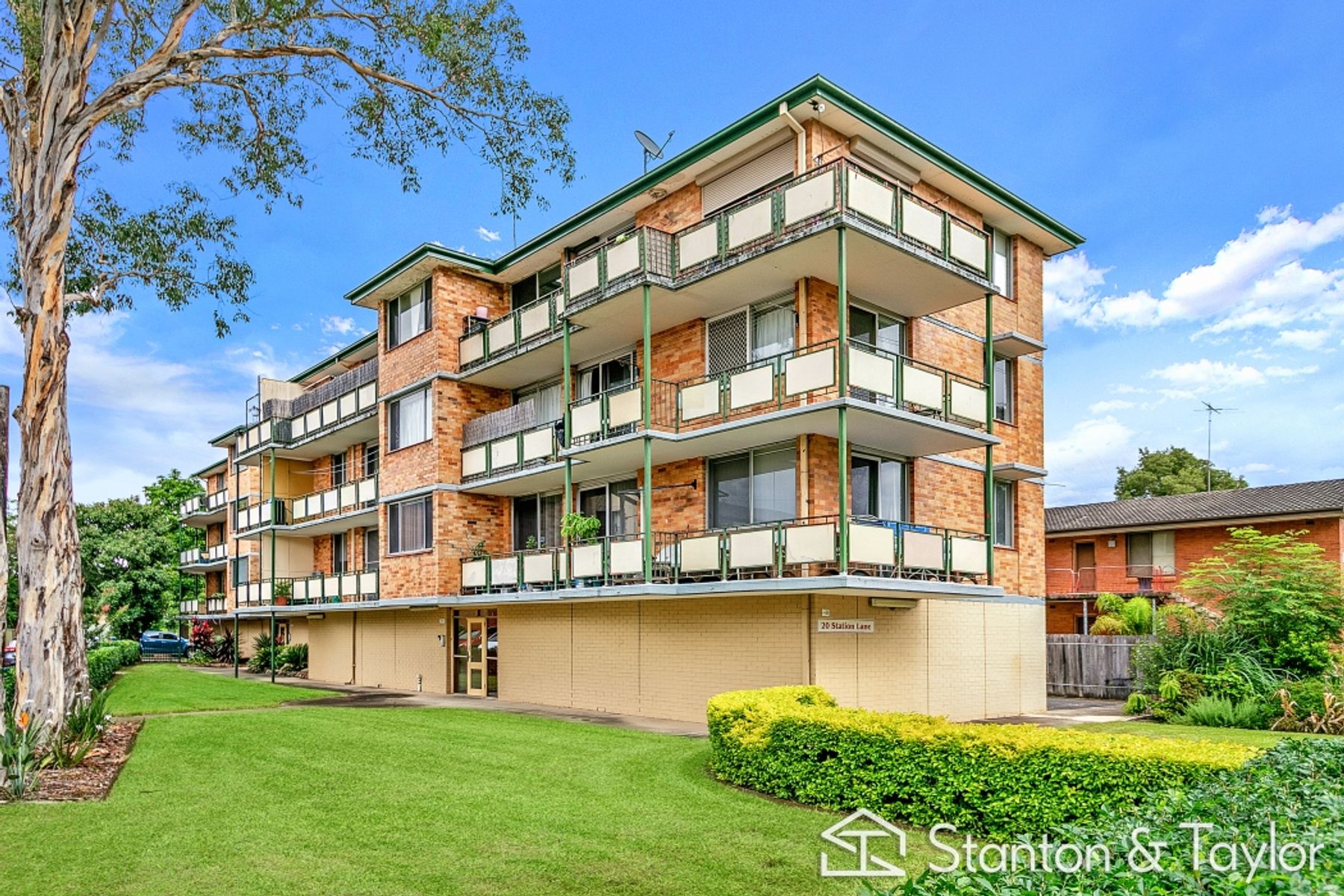 8/20 Station Lane, Penrith - Thumbnail 2