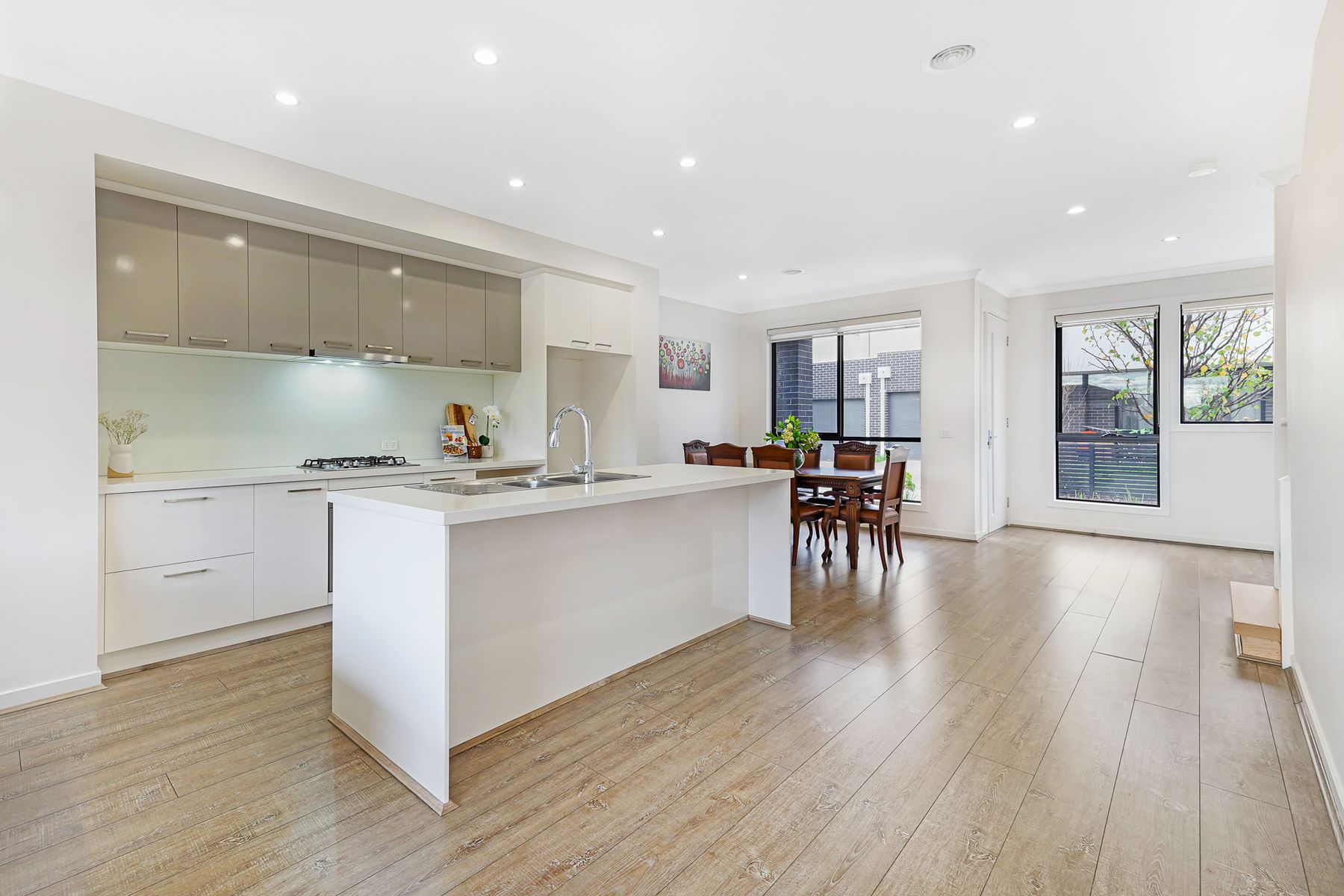 10 Quarter Circuit, Springvale, VIC 3171, Springvale - Thumbnail 5