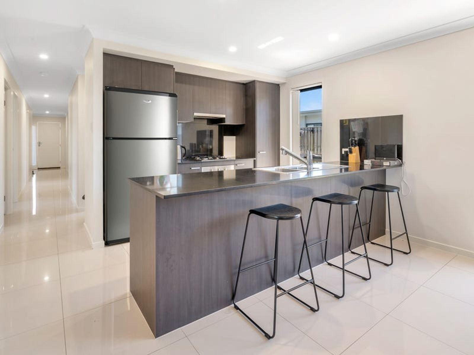 10 Fannon Court, Pimpama, QLD 4209, Pimpama - Thumbnail 2