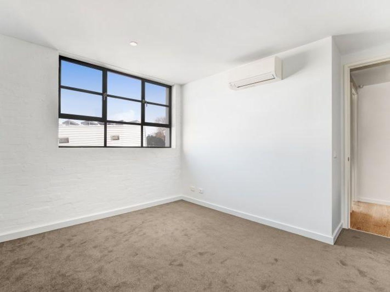 Lightbox Image