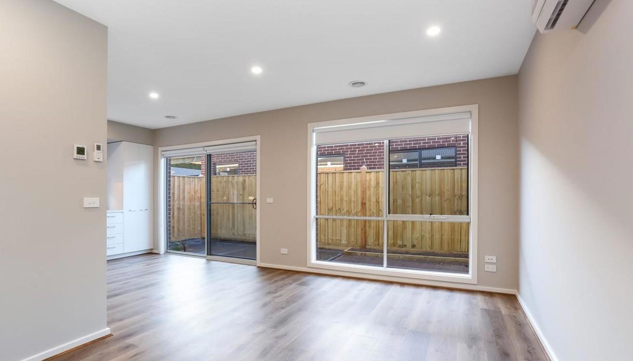10 Charnwood Street, Mickleham VIC 3064, Mickleham - Thumbnail 2