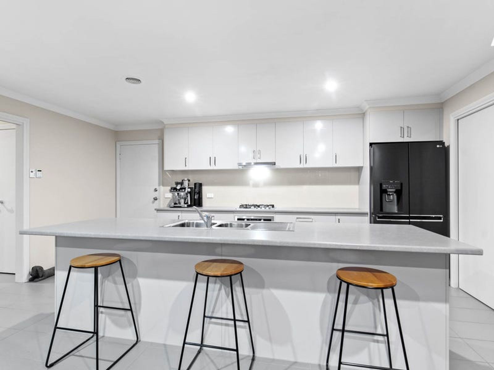 11 Stockhaven Circuit, Langwarrin, VIC 3910, Langwarrin - Thumbnail 5