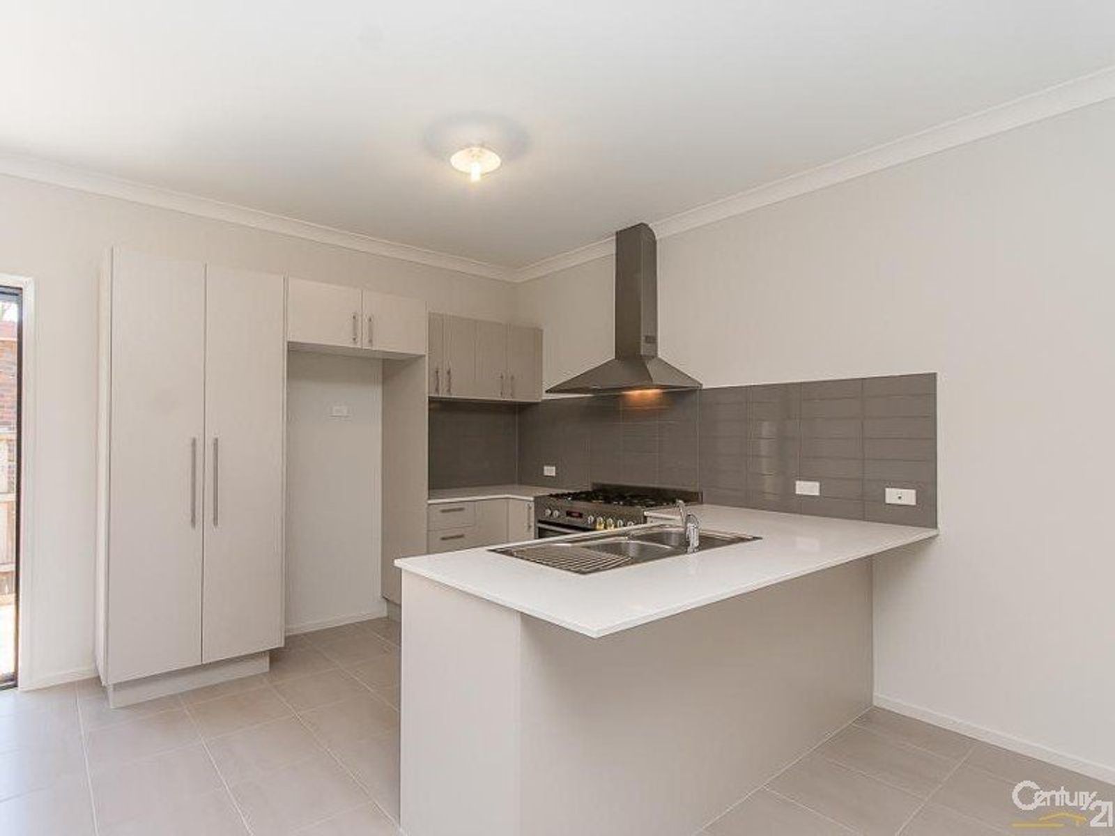 3/21 Normanby Street, Cranbourne - Thumbnail 7