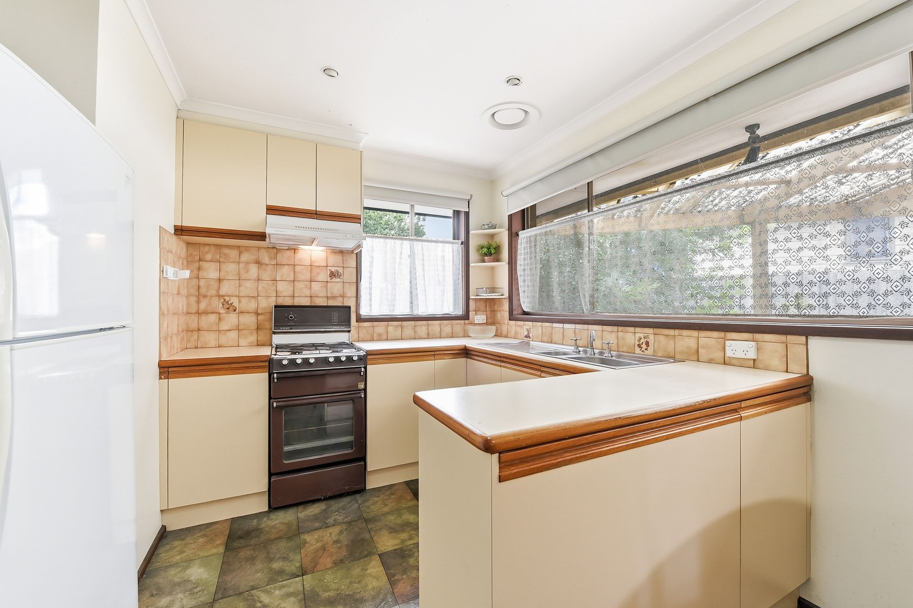 2/8 Ericksen Street, Springvale, VIC 3171, Springvale - Thumbnail 7
