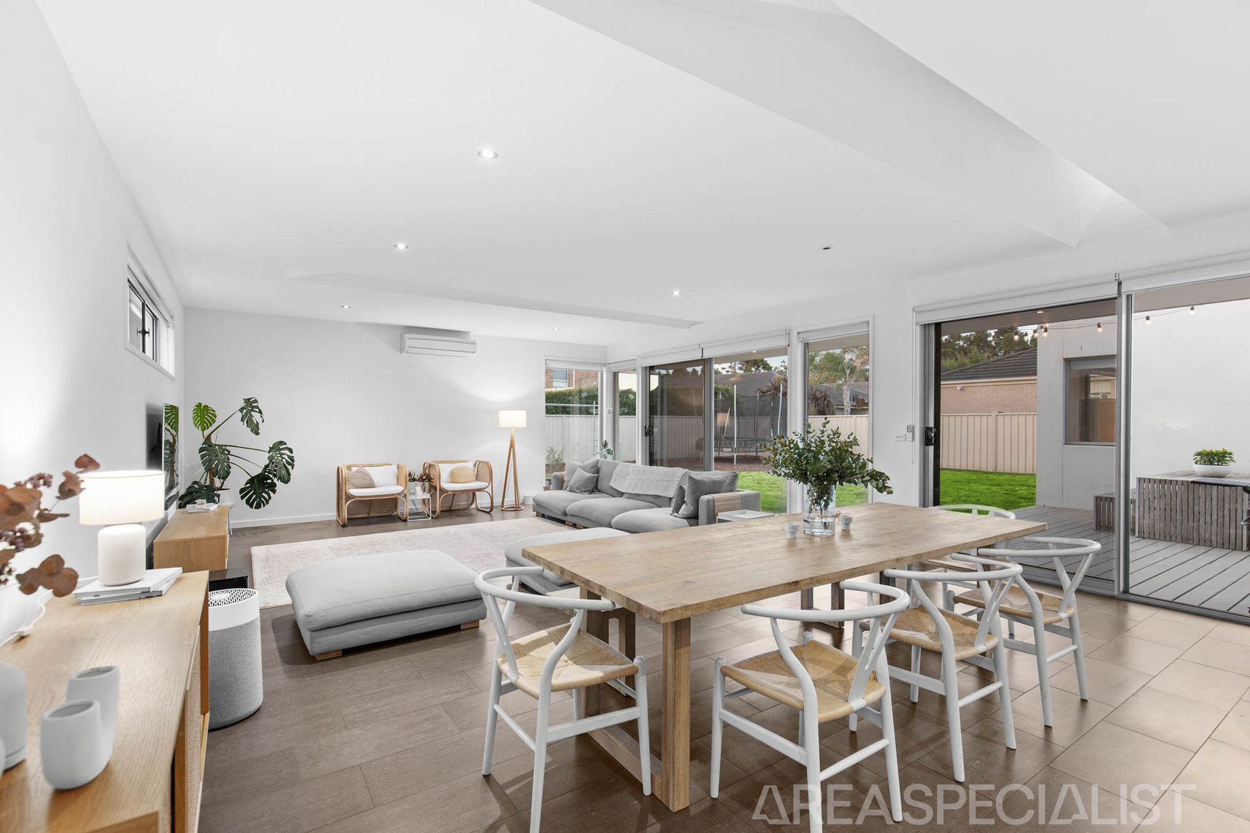 8 Spring Hill Road, Langwarrin, VIC 3910, Langwarrin - Thumbnail 7