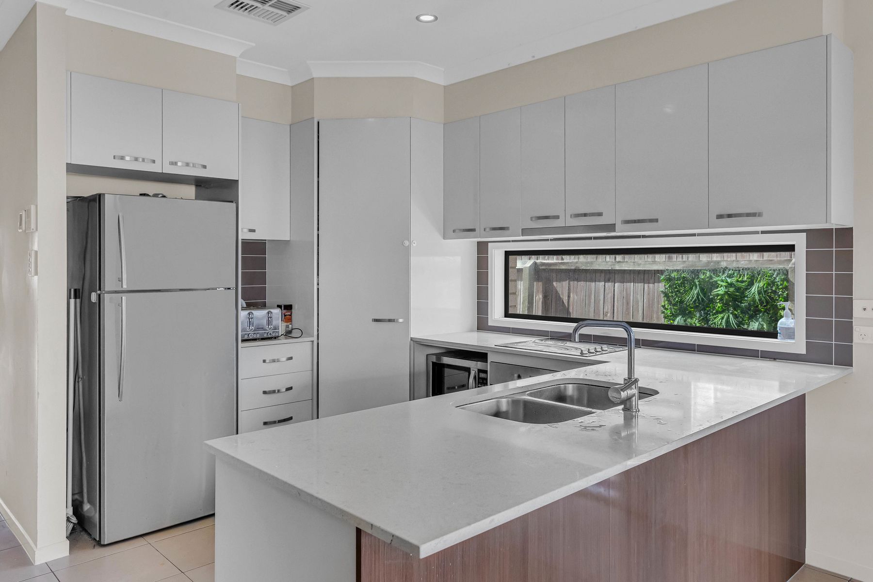 69 Huggins Avenue, Yarrabilba QLD 4207, Yarrabilba - Thumbnail 2