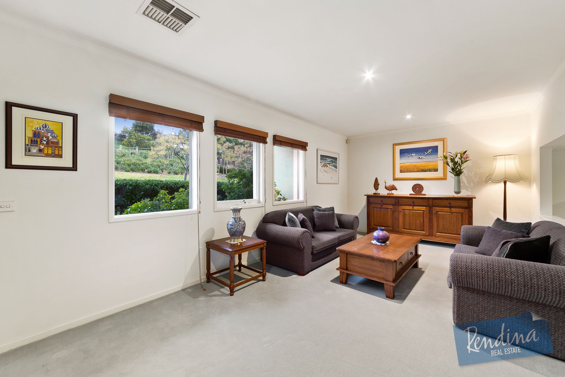 12 Frearson Walk, Kensington - Thumbnail 3