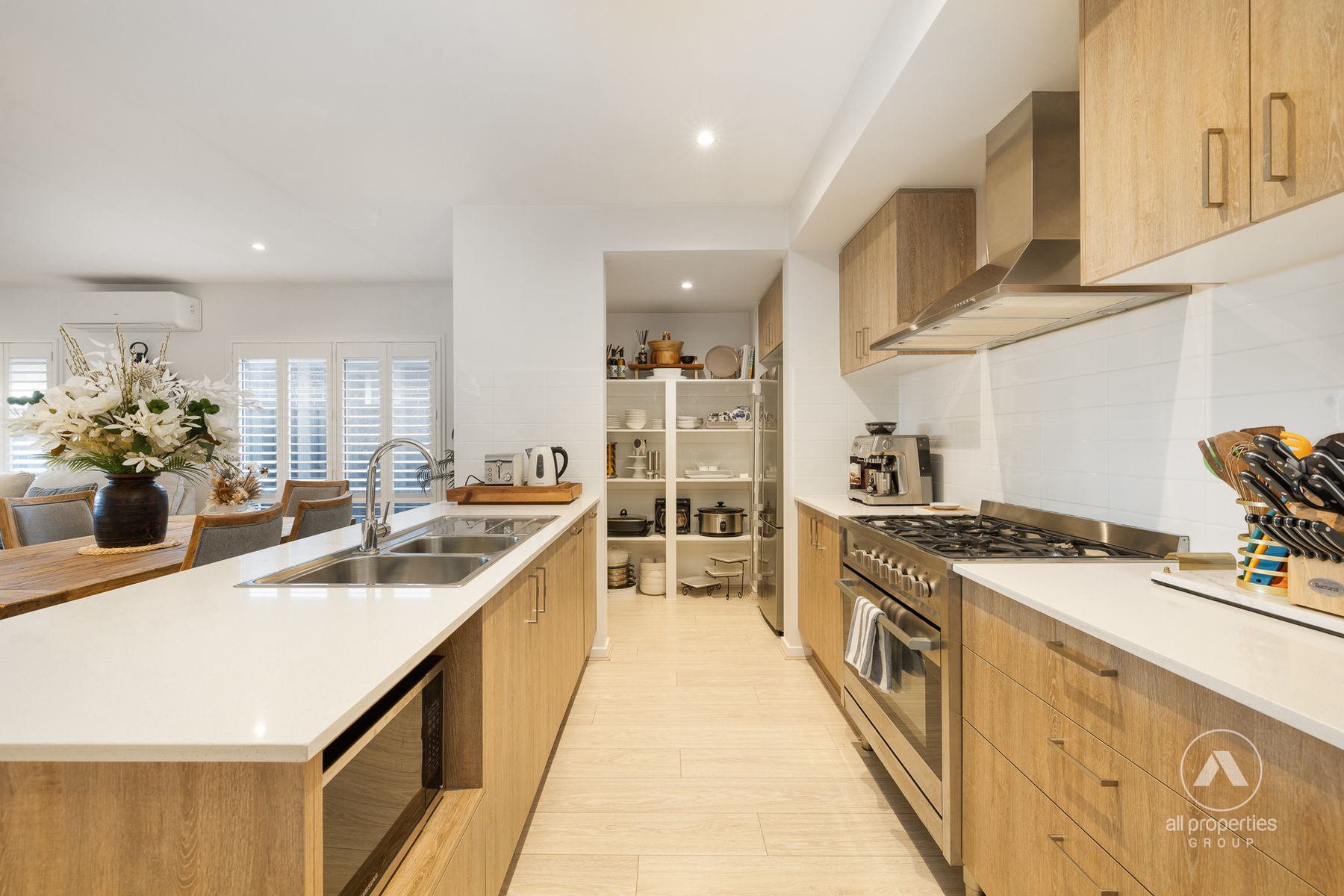 49 Garden Road, Greenbank QLD 4124, Greenbank - Thumbnail 2