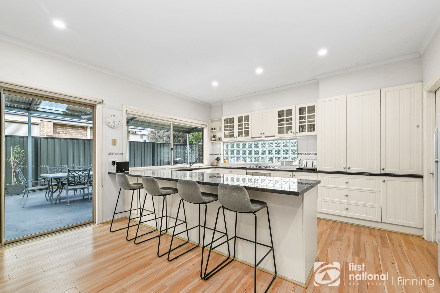23 Carey Crescent, Pakenham VIC 3810, Pakenham - Thumbnail 7