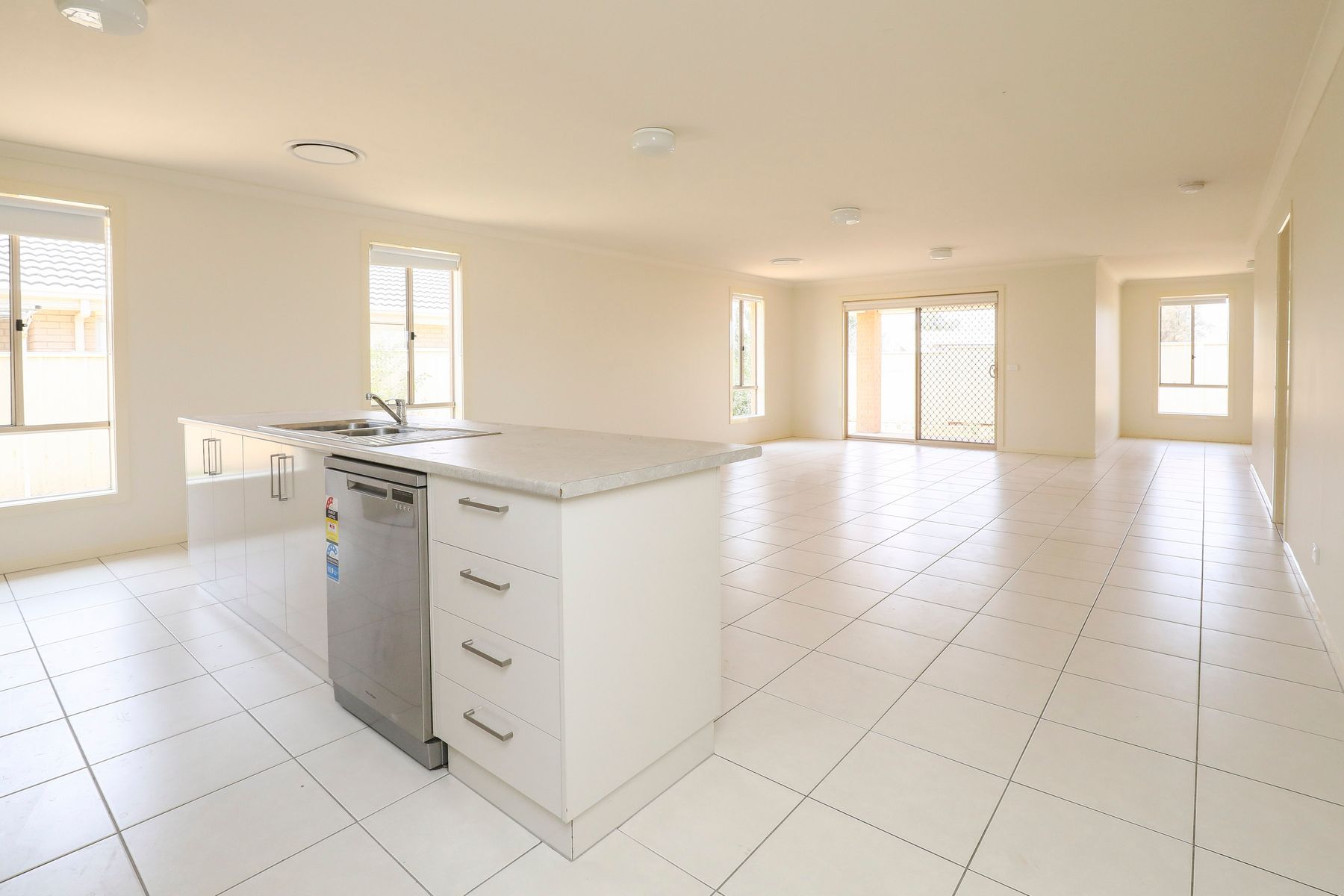 7 Isaiah Way, Mildura - Image 1
