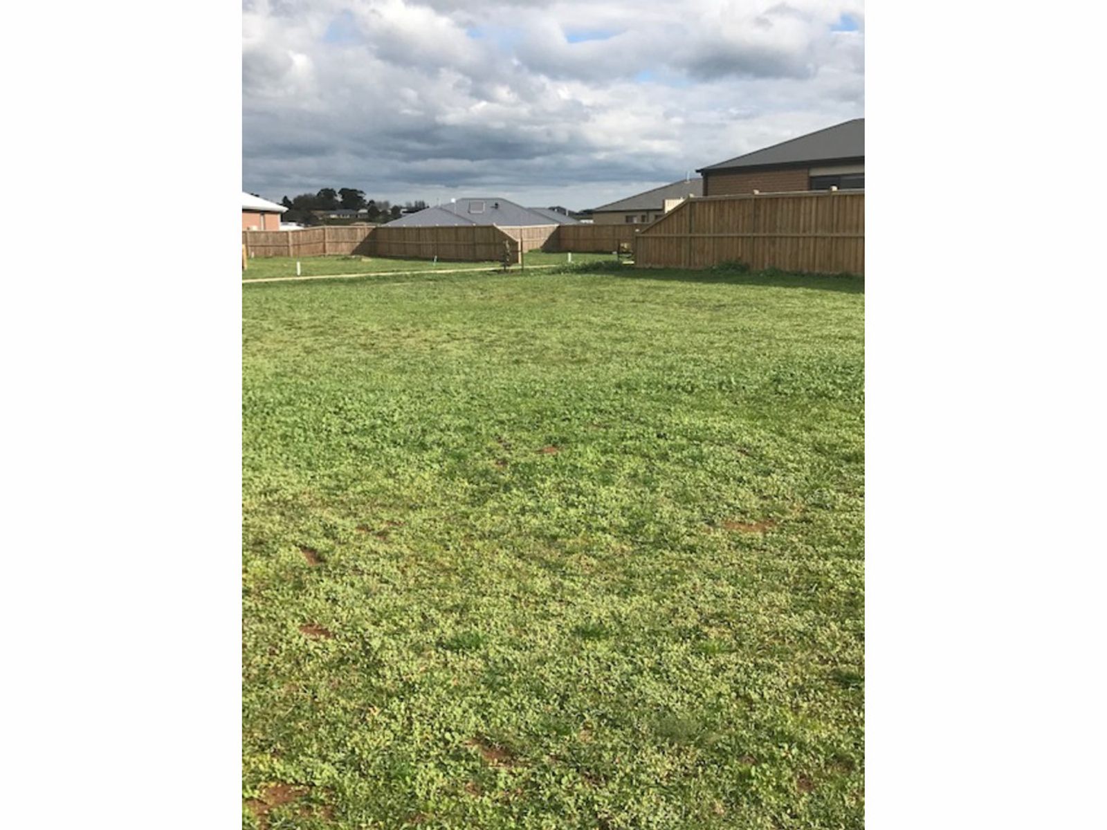 9 Sunnybrook Avenue, Warragul, VIC 3820, Warragul - Thumbnail 3