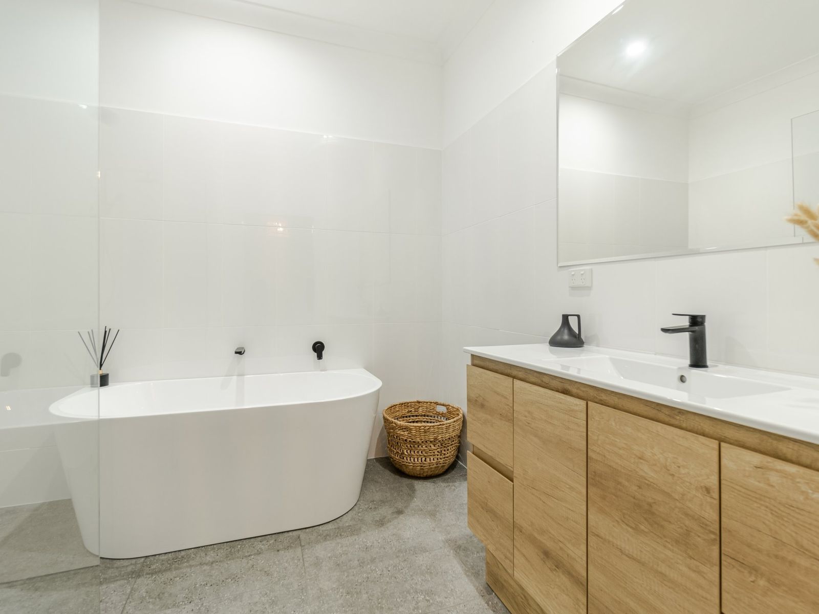 16 Park Lane, Casino - Thumbnail 6