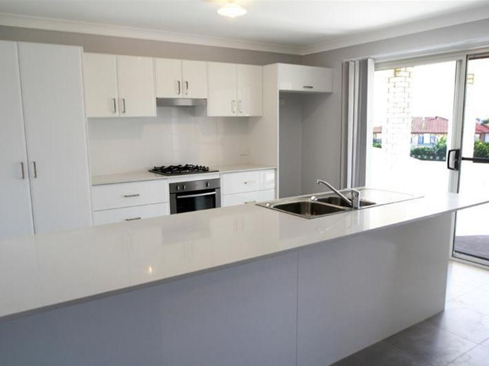 14 Vikki Avenue, Rutherford NSW 2320, Rutherford - Thumbnail 2