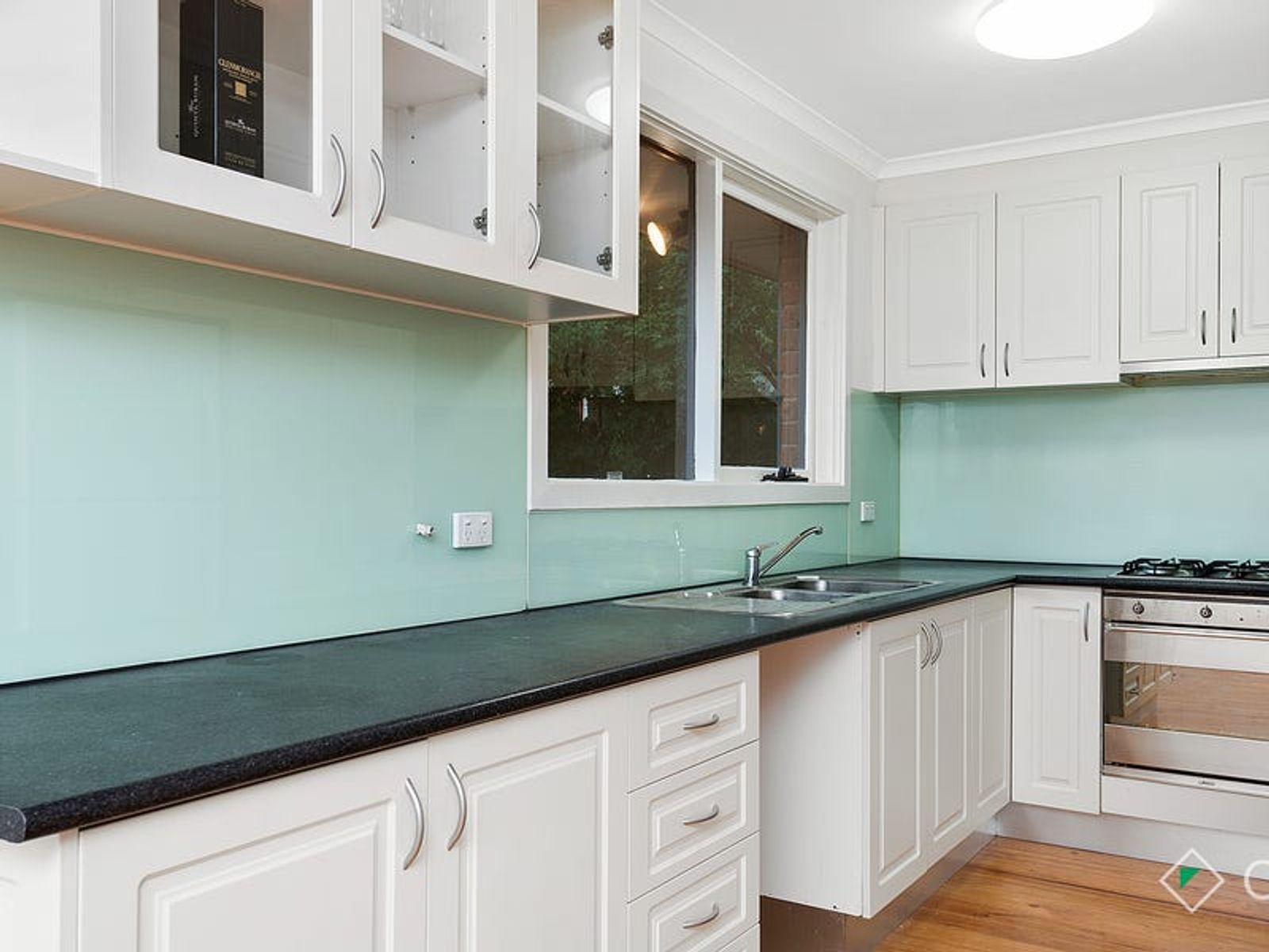 2 Barker Court, Endeavour Hills, VIC 3802, Endeavour Hills - Thumbnail 4
