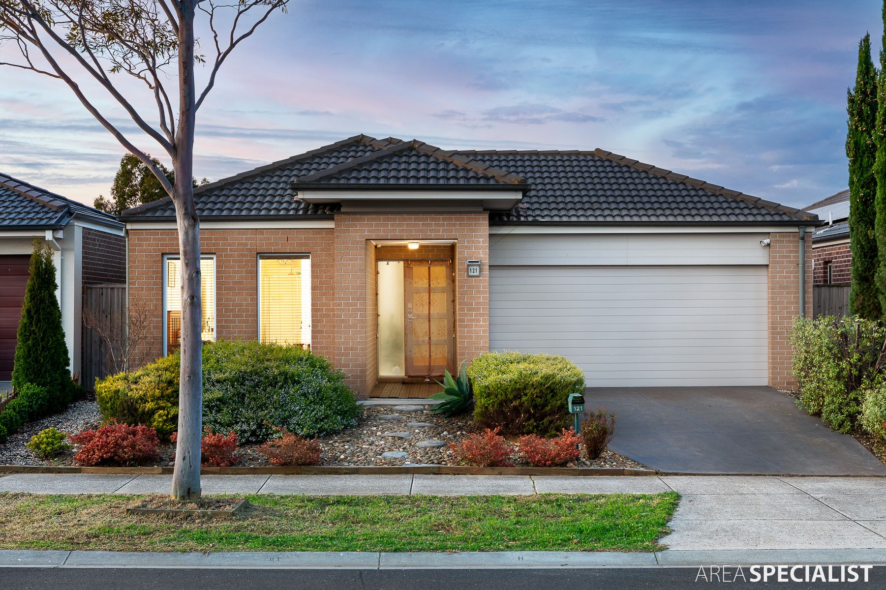 121 Inverell Parkway, Tarneit VIC 3029, Tarneit - Thumbnail 2