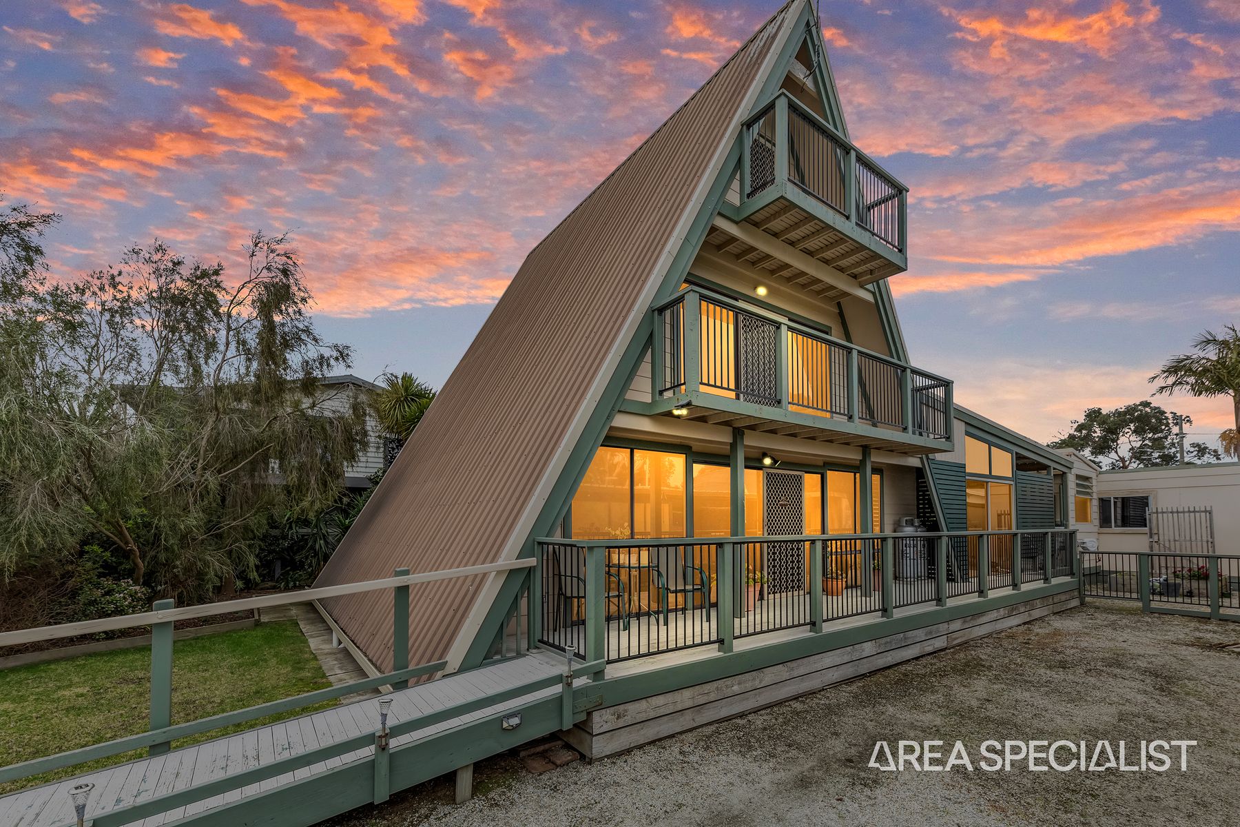 8 Beach Street, Corinella, VIC 3984, Corinella - Thumbnail 4