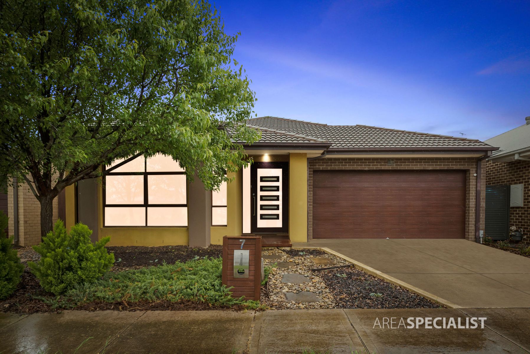 7 Hub Street, Werribee, VIC 3030, Werribee - Thumbnail 2