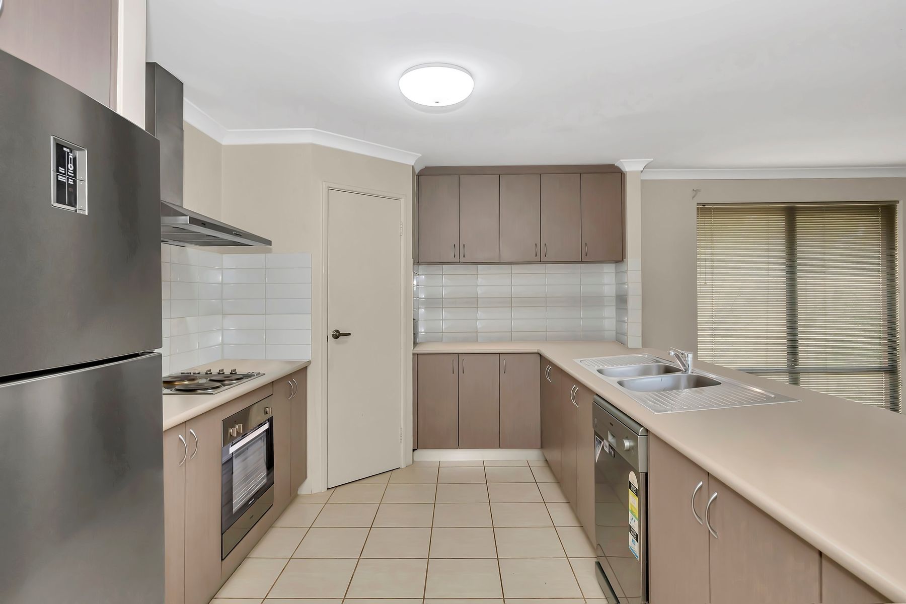 24 EUREKA COURT, Pinjarra, WA 6208, Pinjarra - Thumbnail 6
