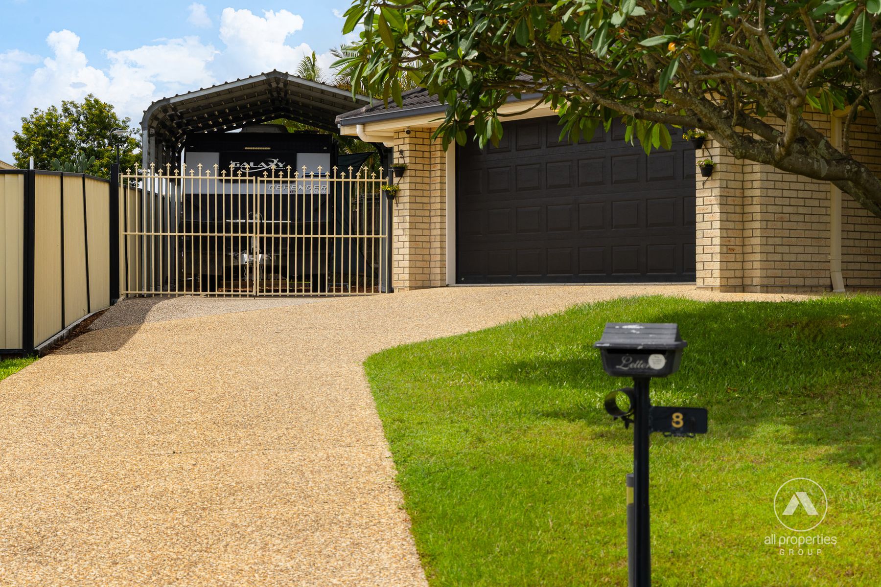 8 Palomino Place, Crestmead QLD 4132, Crestmead - Thumbnail 2