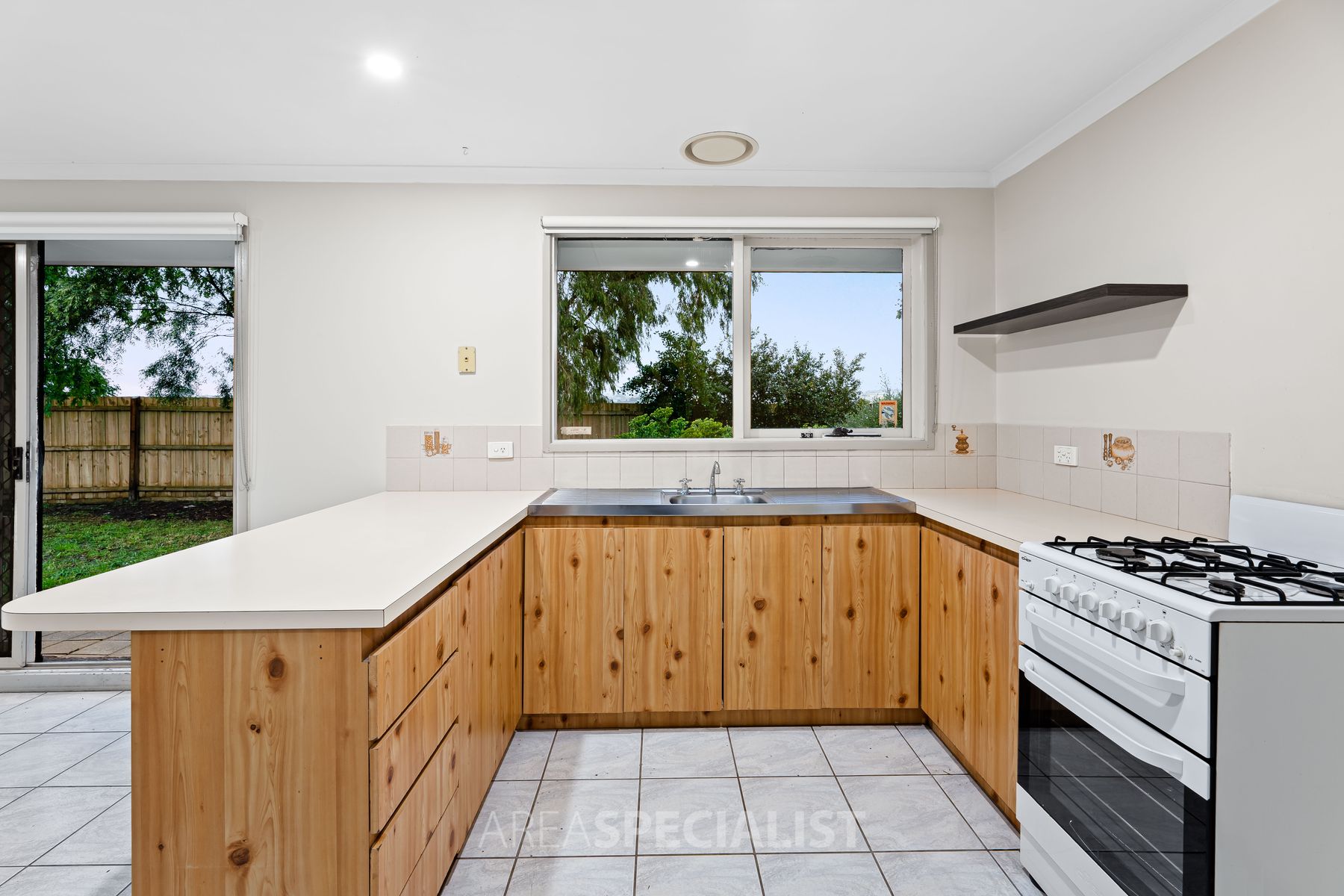 39 Willow Drive, Hampton Park, VIC 3976, Hampton Park - Thumbnail 5