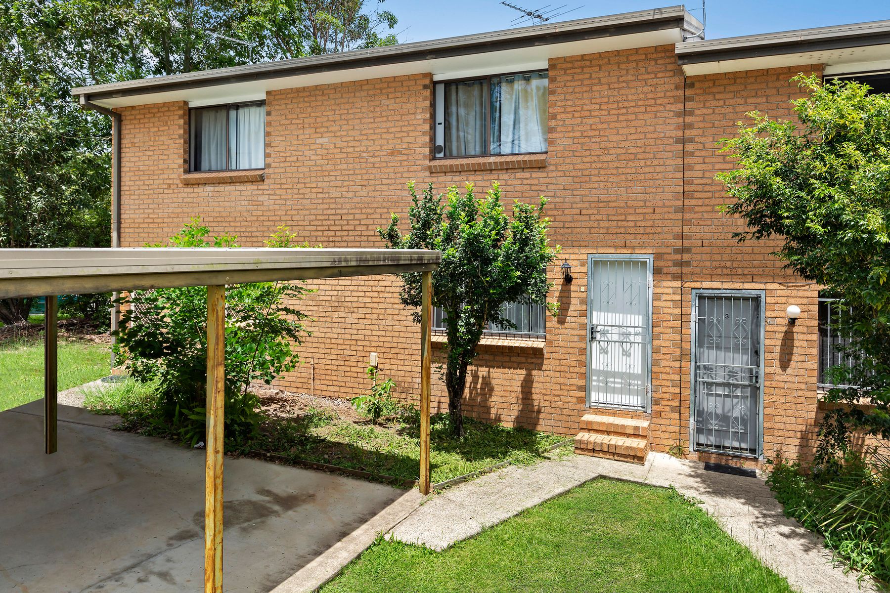 2/8 Cognac Court, Kingston QLD 4114, Kingston - Thumbnail 2