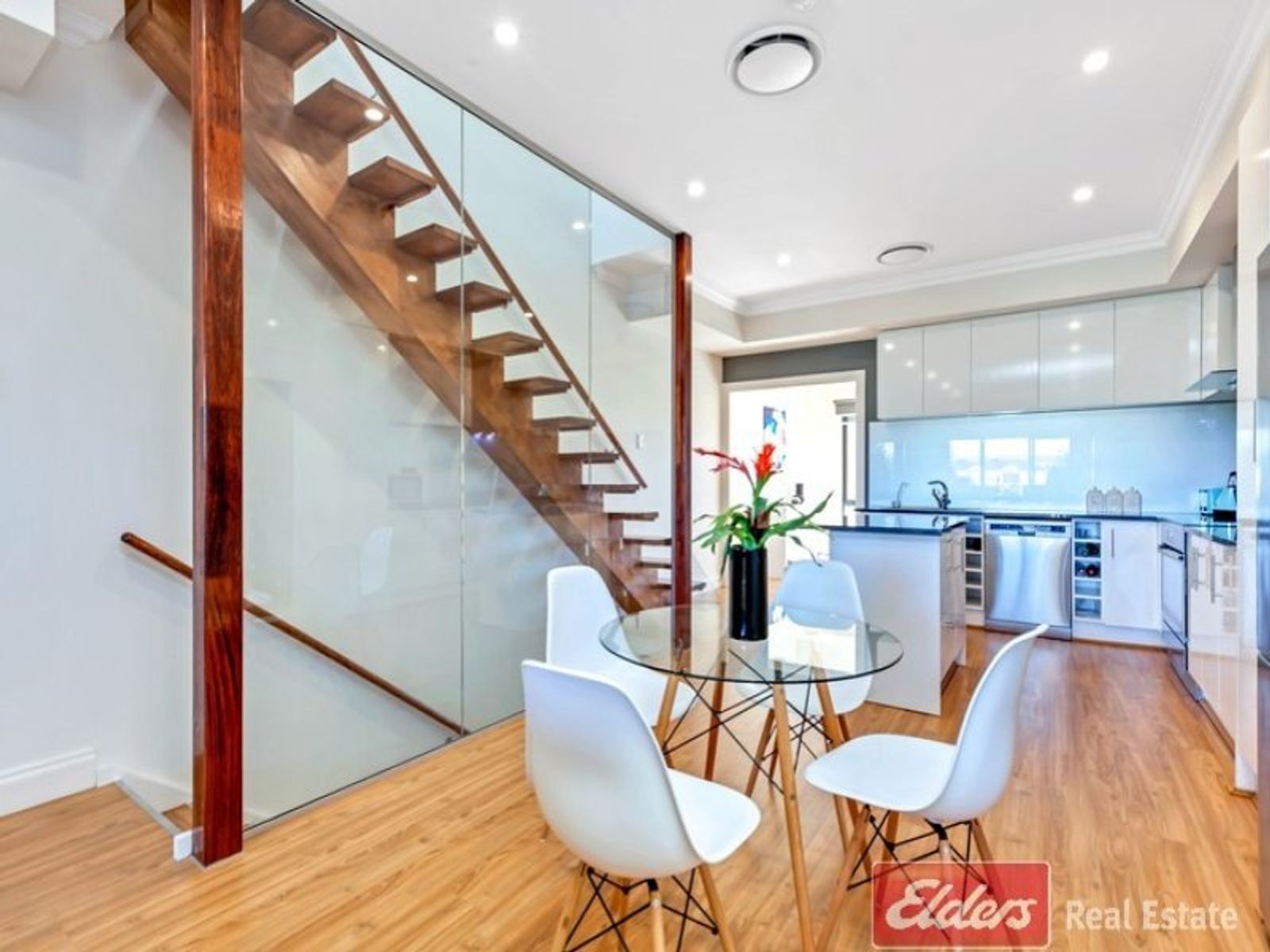 19 Santorini Walk, Mawson Lakes, SA 5095, Mawson Lakes - Thumbnail 2