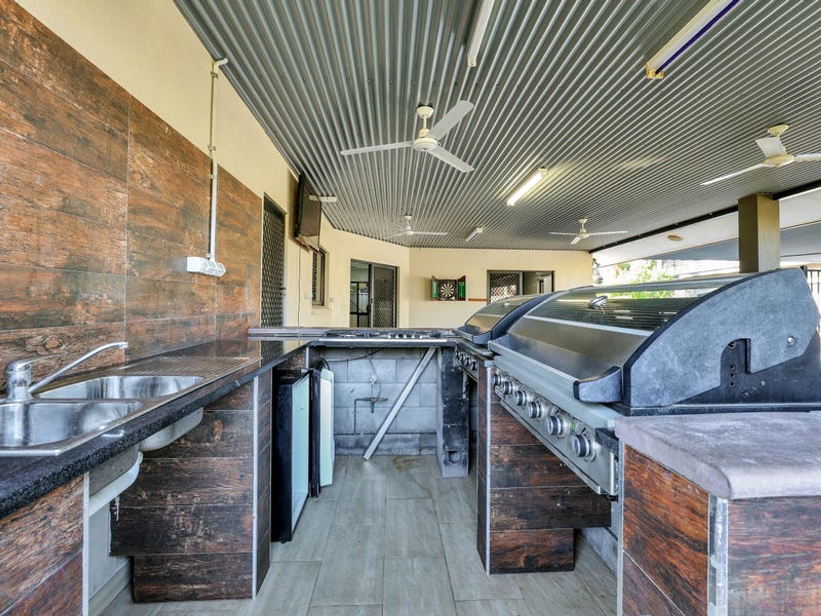 18 La Pira Circuit, Rosebery NT 0832, Rosebery - Thumbnail 4