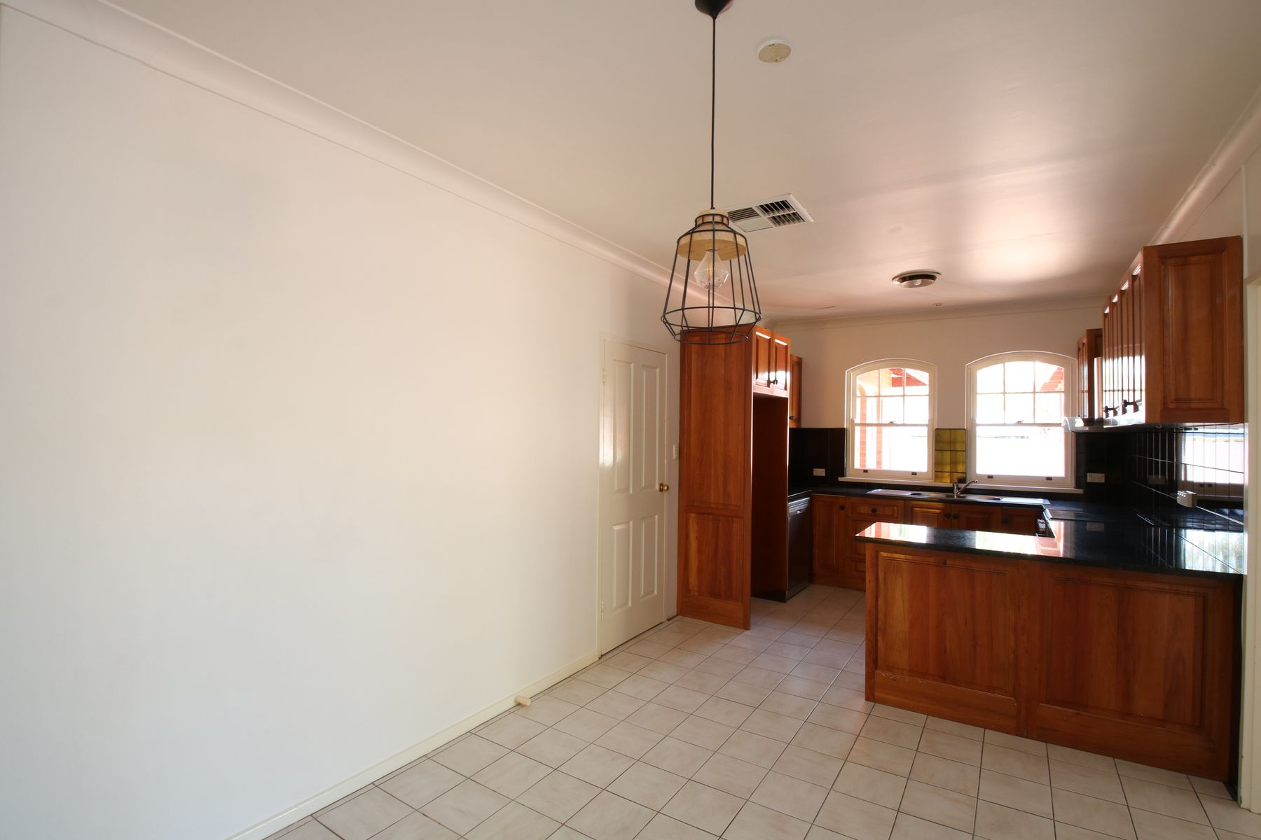 2 Campbell Street, Broken Hill NSW 2880, Broken Hill - Thumbnail 6