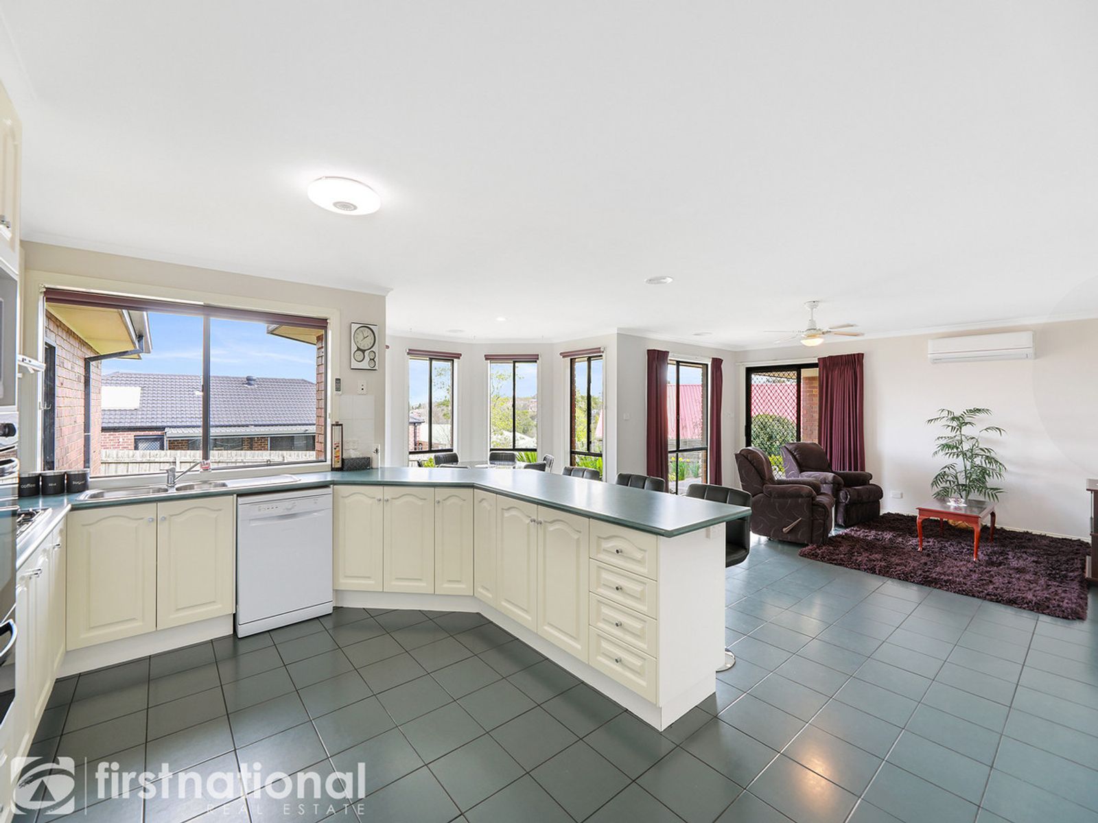 305 Normanby Street, Warragul, VIC 3820, Warragul - Thumbnail 6