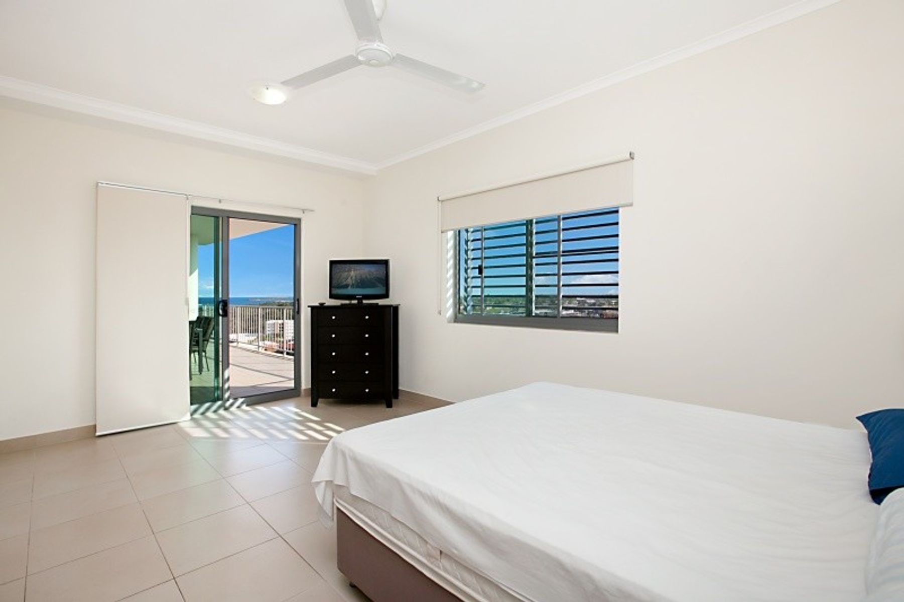 30/96 Woods Street, Darwin City NT 0800, Darwin City - Thumbnail 7