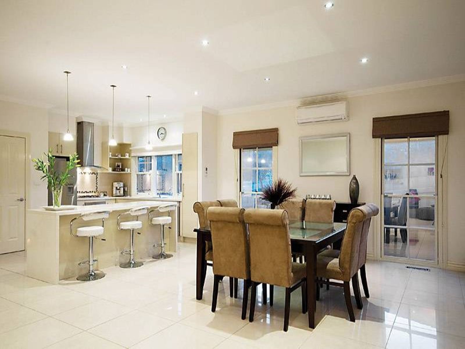26 Loeman Street, Strathmore - Thumbnail 6