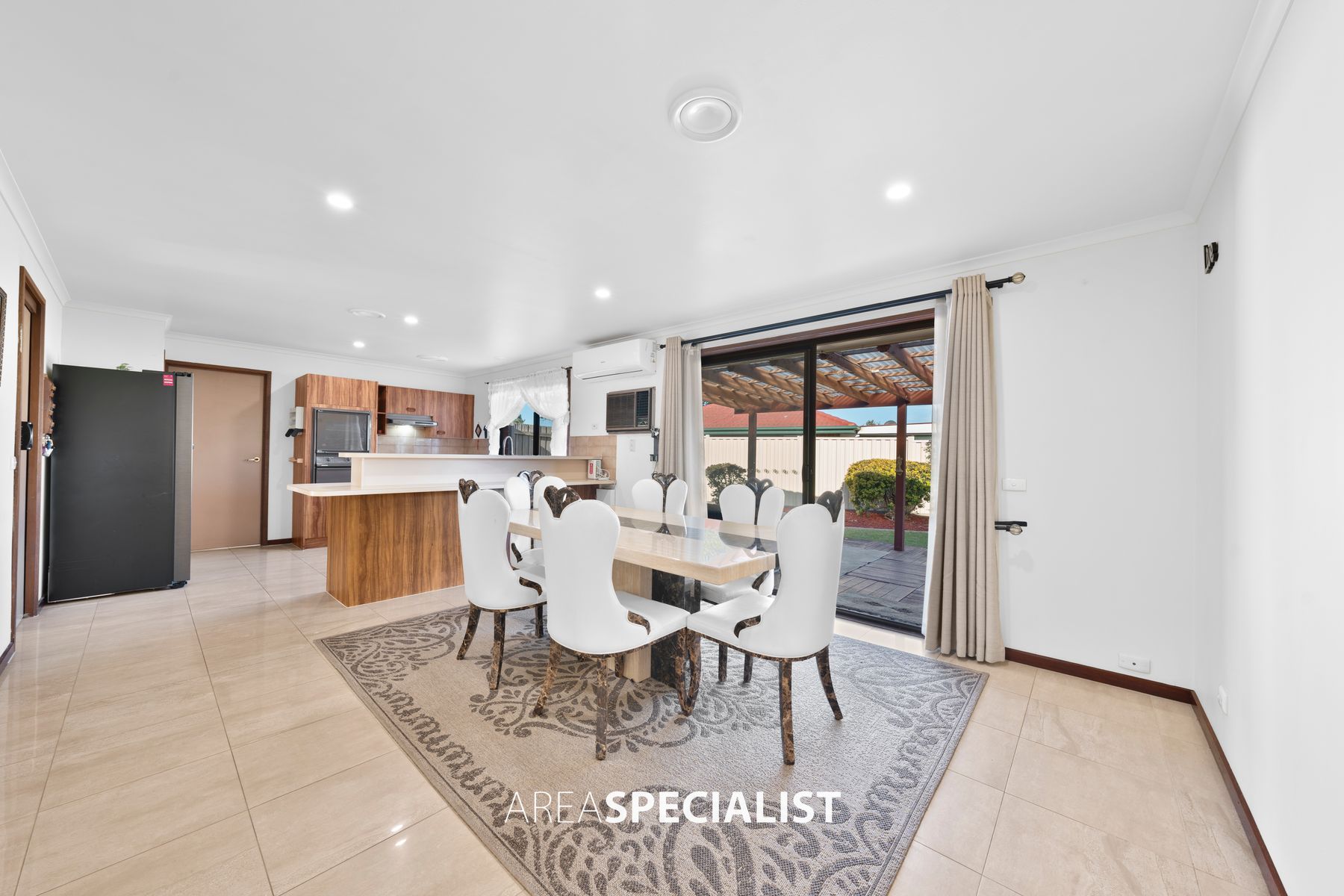 29 Strafford Avenue, Cranbourne, Cranbourne - Thumbnail 7