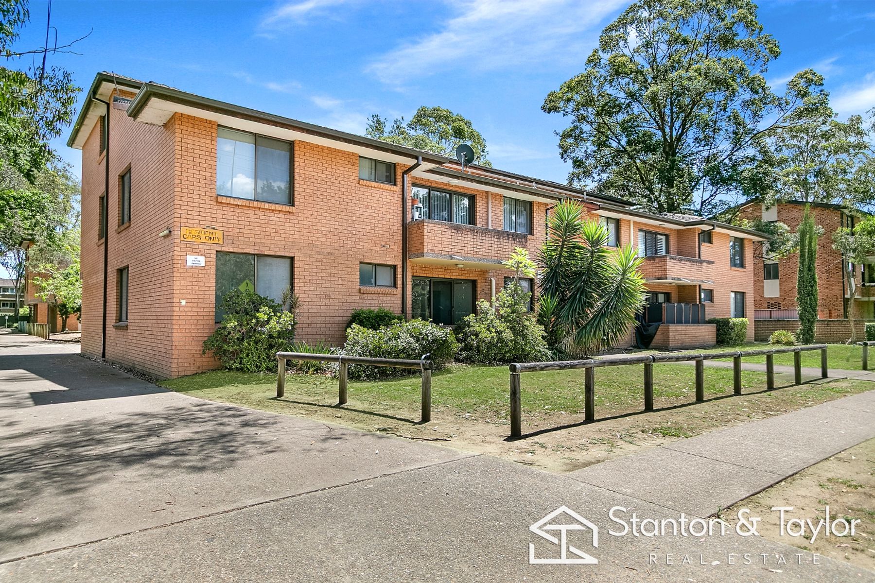 25/1-3 YORK ROAD, Jamisontown - Thumbnail 2
