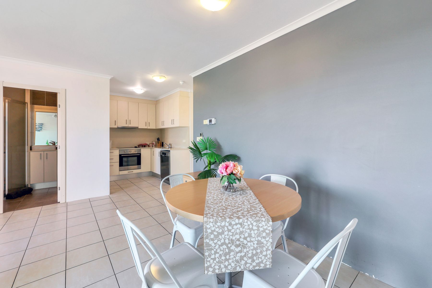 1002/5 Gardiner Street, Darwin City NT 0800, Darwin City - Thumbnail 4