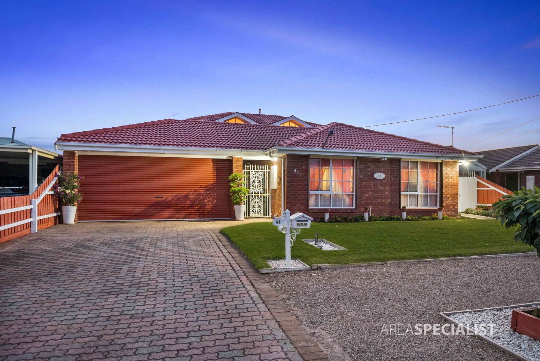 41 Cameron Drive, Hoppers Crossing, VIC 3029, Hoppers Crossing - Thumbnail 3