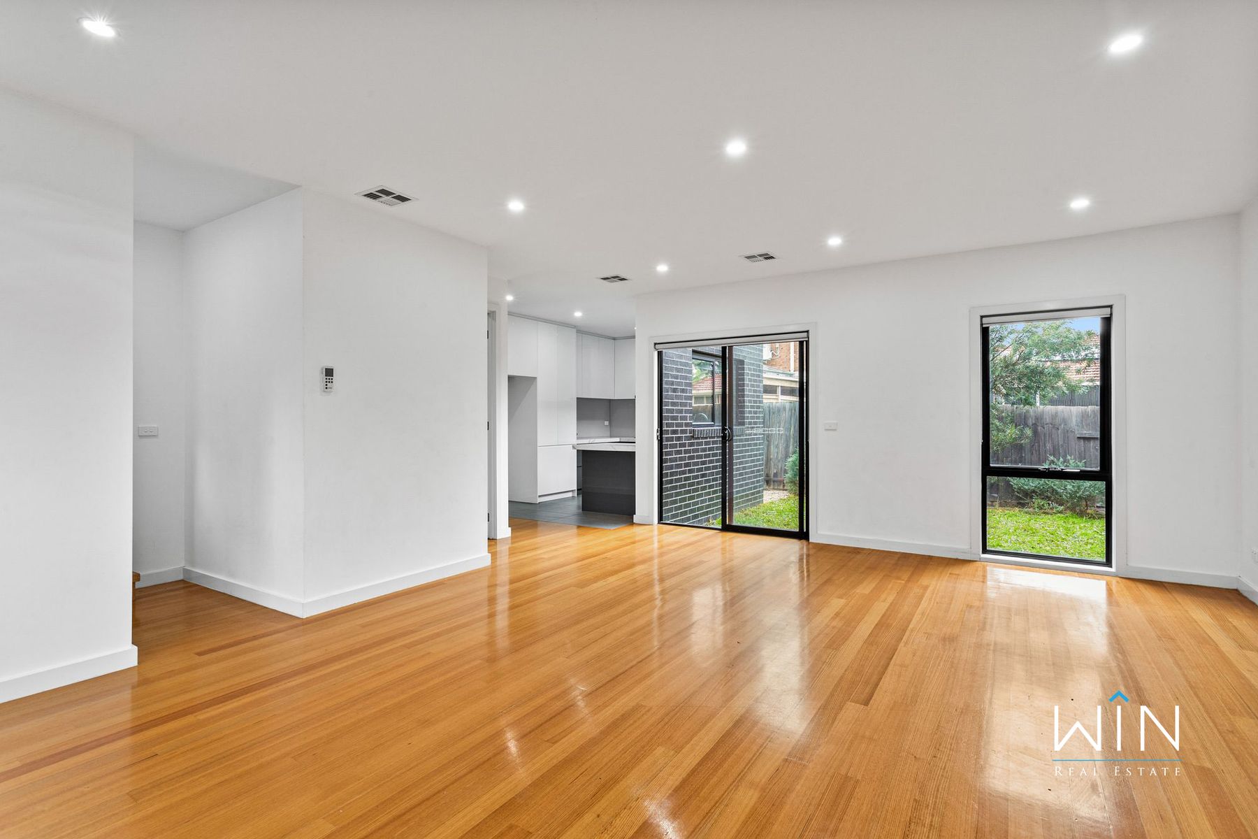 2/43 Hope Street, Springvale, VIC 3171, Springvale - Thumbnail 2
