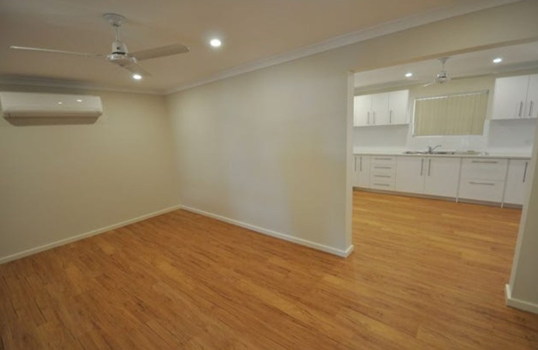4 Bottlebrush Crescent, South Hedland WA 6722, South Hedland - Thumbnail 3