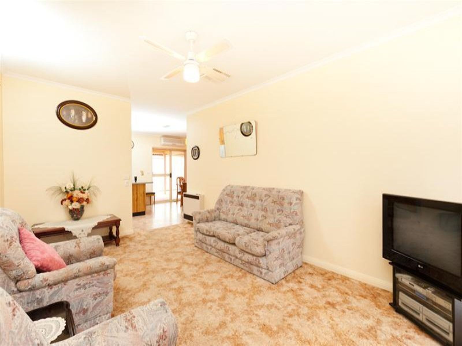 17 Curran Close, Mildura - Thumbnail 2