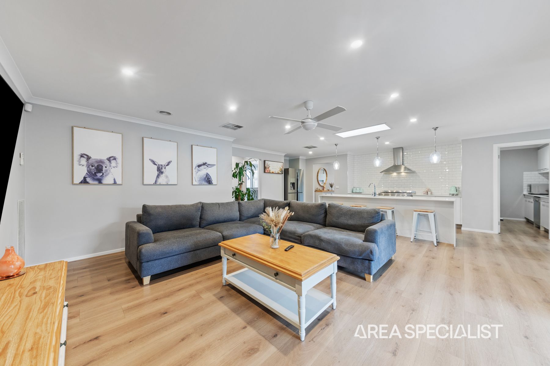 52 Inspiration Circuit, Pakenham, VIC 3810, Pakenham - Thumbnail 3