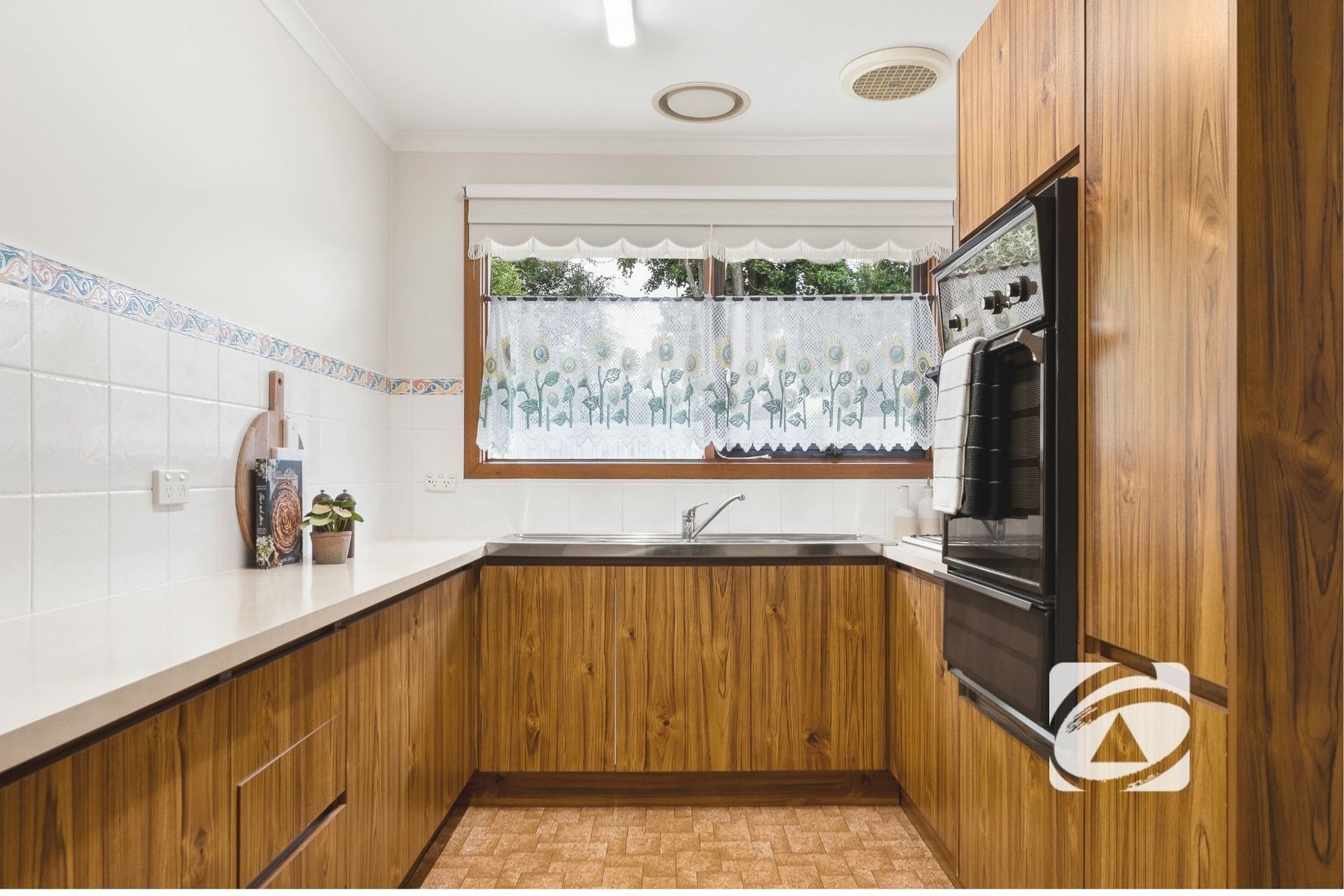 7 Lloyd Avenue, Narre Warren VIC 3805, Narre Warren - Thumbnail 5