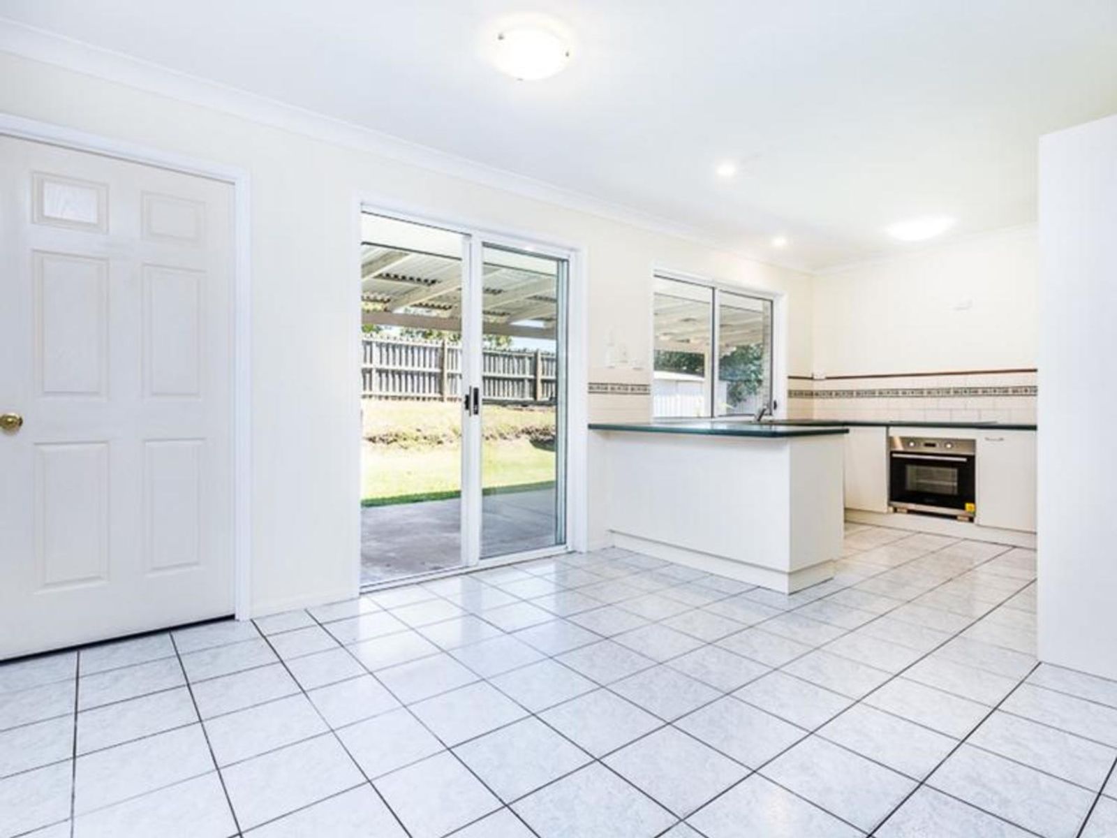 10 Vernon Court, Heritage Park, QLD 4118, Heritage Park - Thumbnail 8