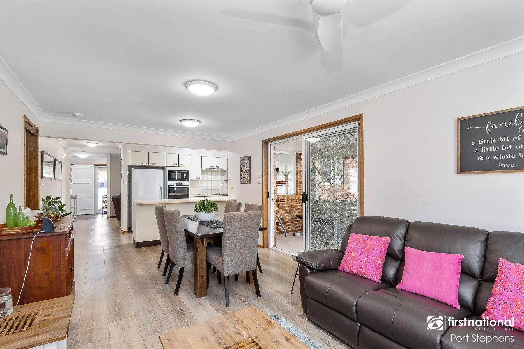 11 Caledonia Close, Salamander Bay NSW 2317, Salamander Bay - Thumbnail 2