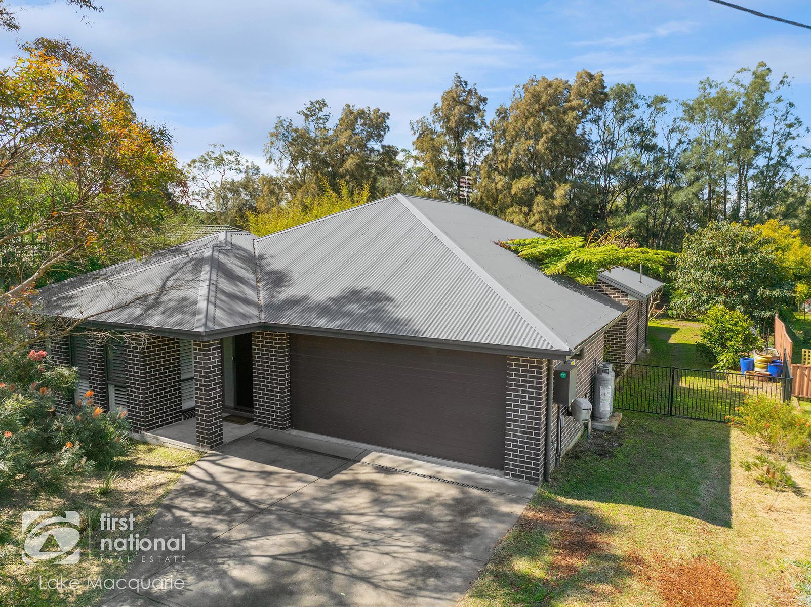 8 Laurel Avenue, Edgeworth NSW 2285, Edgeworth - Thumbnail 2