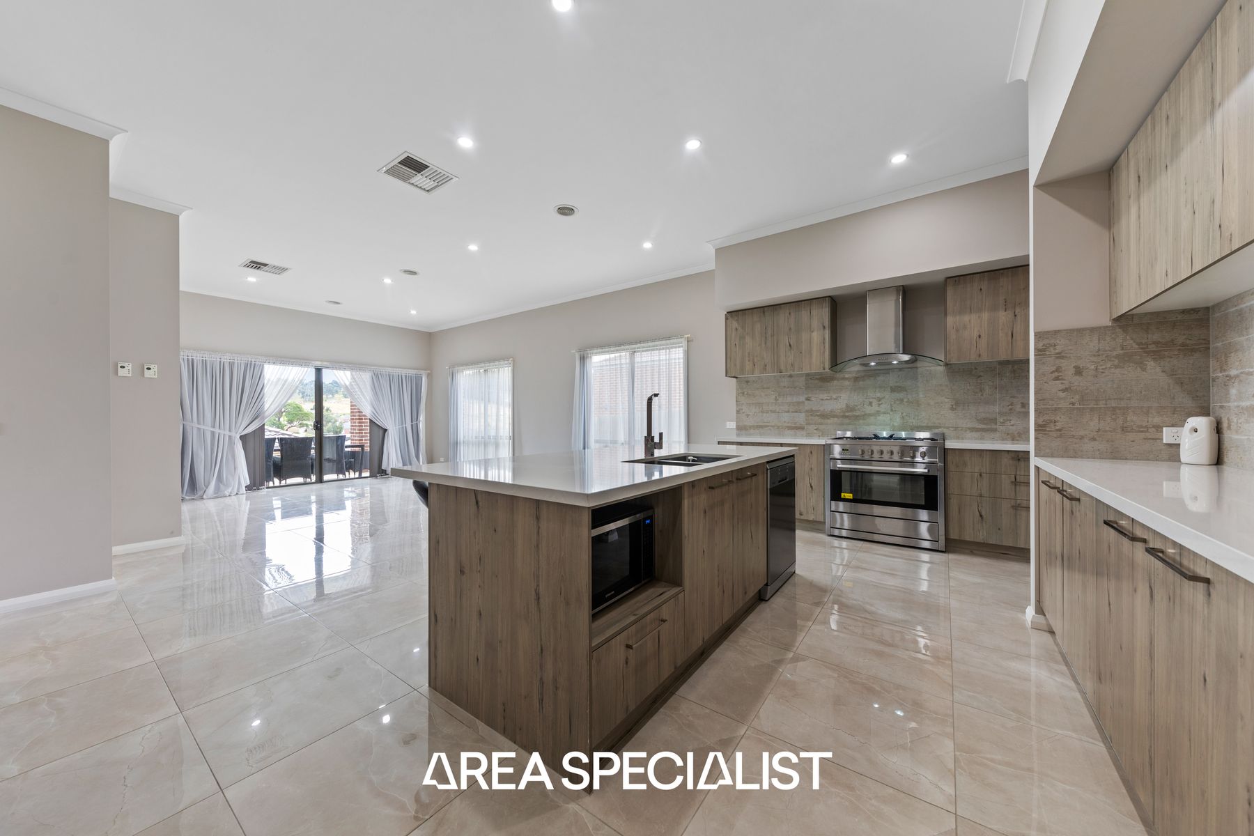 4 Kham Court, Pakenham, VIC 3810, Pakenham - Thumbnail 8
